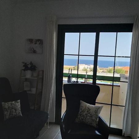 Neu renoviertes, hübsches und gemütliches Appartement mit Balkon und Meerblick Costa De Antigua Exterior foto